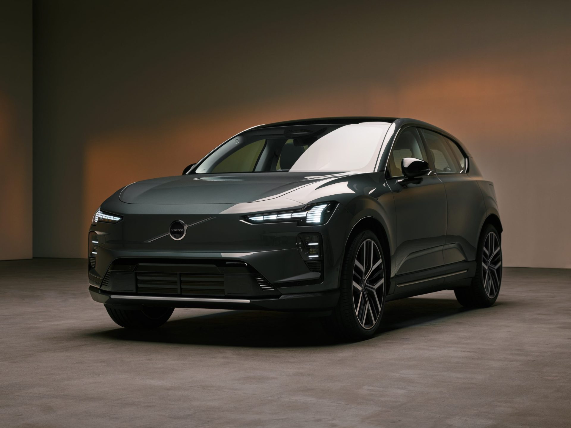 Noul Volvo EX60: SUV-ul electric care rescrie regulile jocului