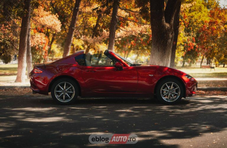 Test Mazda MX-5 este cea mai vândută decapotabilă sportivă din lume