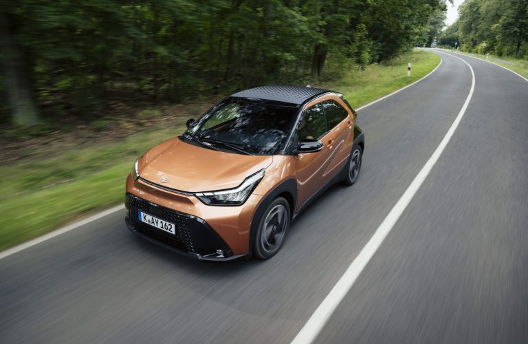 Toyota îl promovează pe directorul financiar Kenta Kon în funcția de CEO; Koji Sato devine vicepreședinte