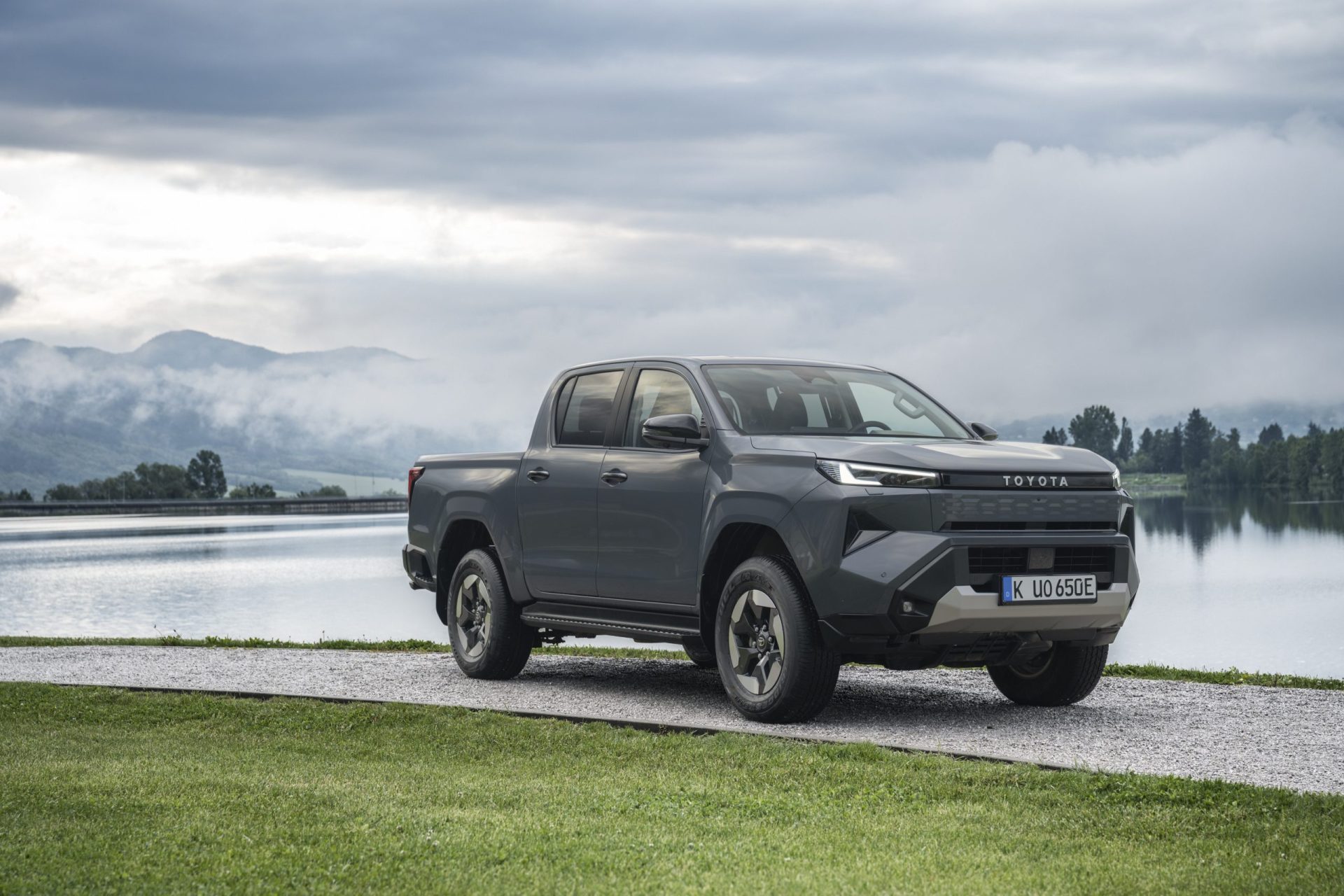 Toyota Hilux 2026: cea mai mare revoluție din istoria unui icon
