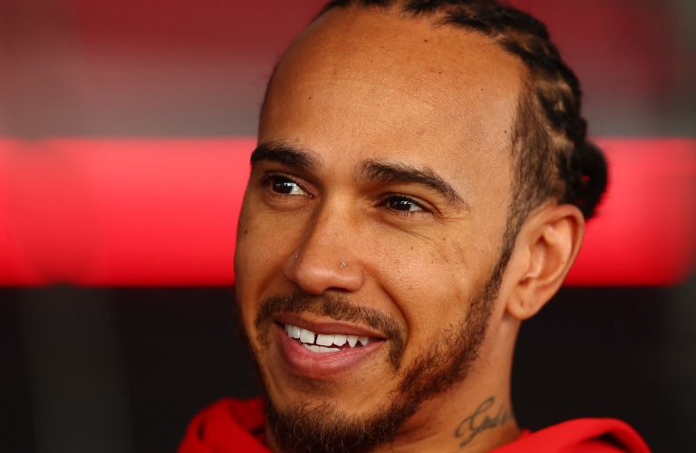 Scenariu exploziv în F1: Hamilton OUT, Verstappen la Ferrari și Piastri la Red Bull?