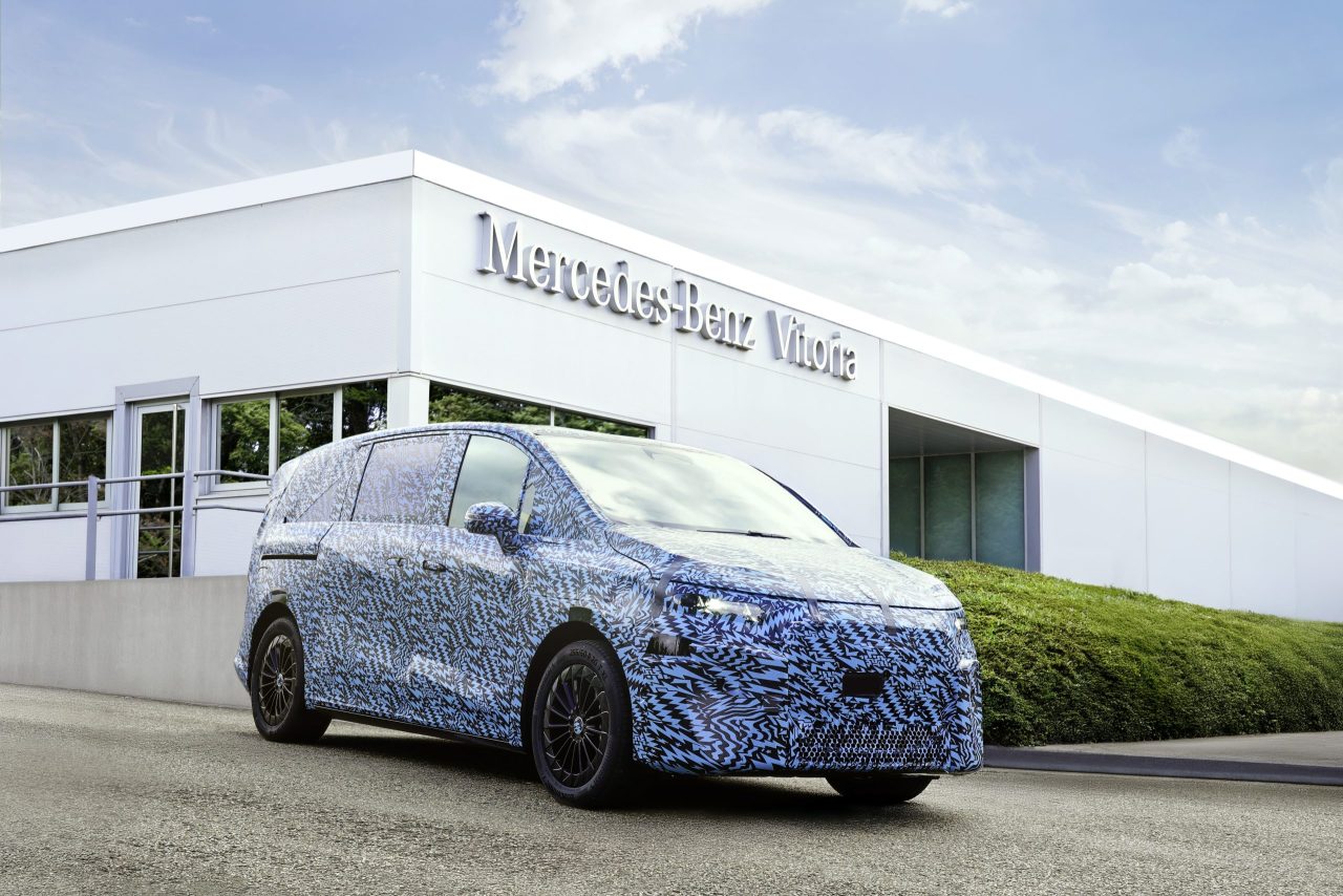 Mercedes-Benz VLE intră în producția de pre-serie