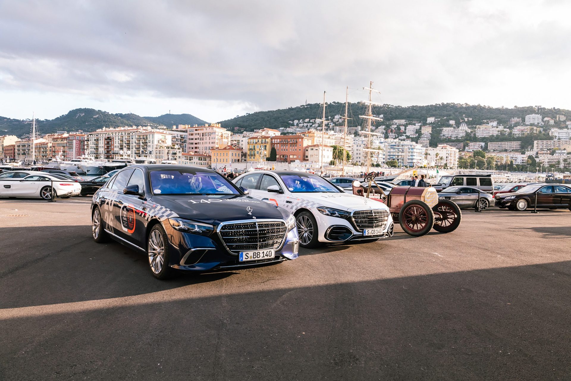 140 de ani. 140 de locuri: Startul călătoriei globale – Noua Clasă S pornește în turul Europei