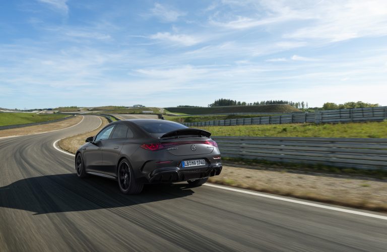 Mercedes-Benz a deschis comenzile pentru CLA 45 4MATIC+, cel mai puternic CLA de până acum