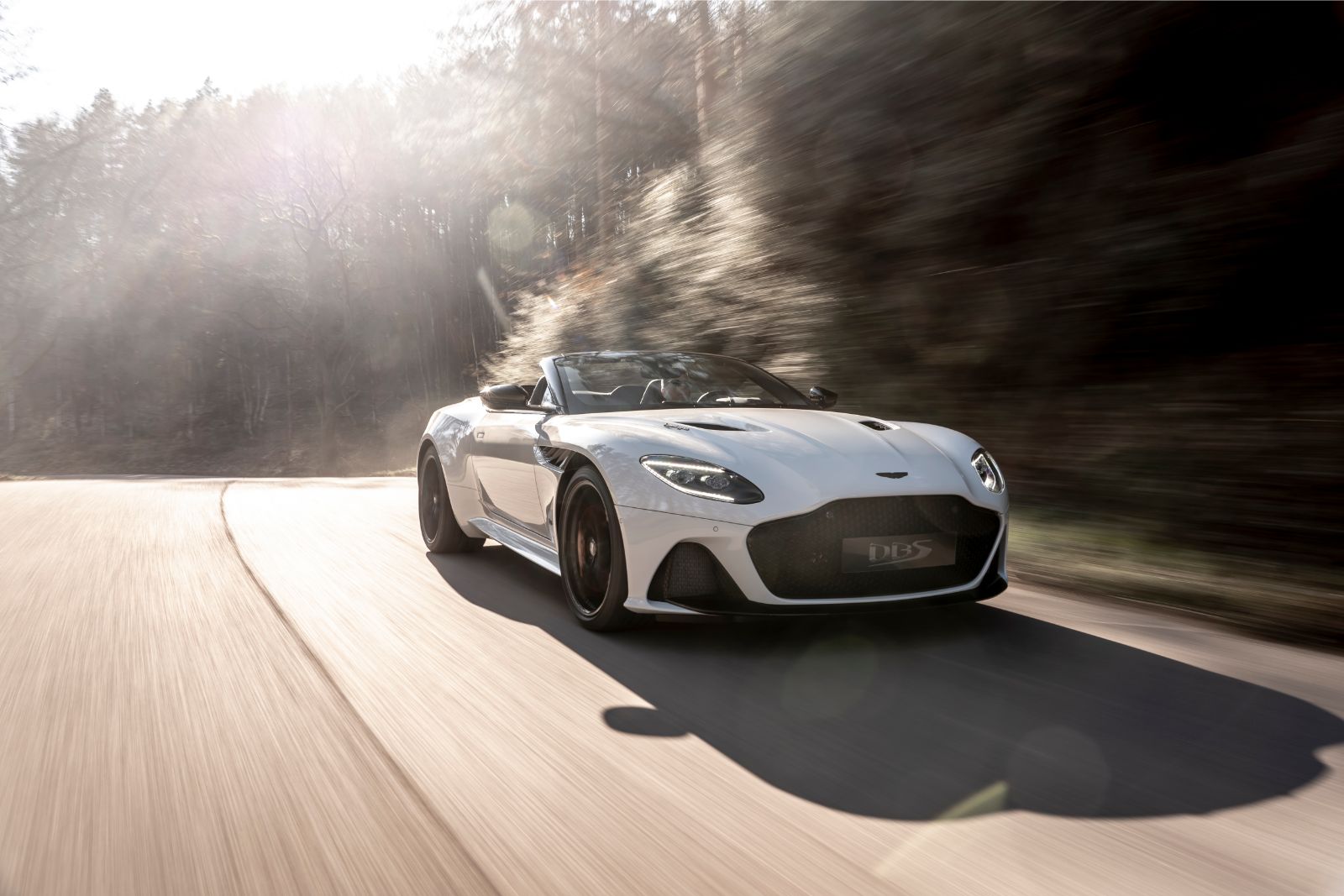 Un nou cabrio Aston Martin: DBS Superleggera Volante