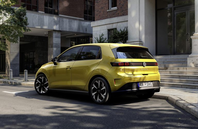 VW ID Polo și Skoda Epiq, termen de livrare de până la 10 luni: mașinile electrice ieftine ale grupului Volkswagen fac senzație în Europa
