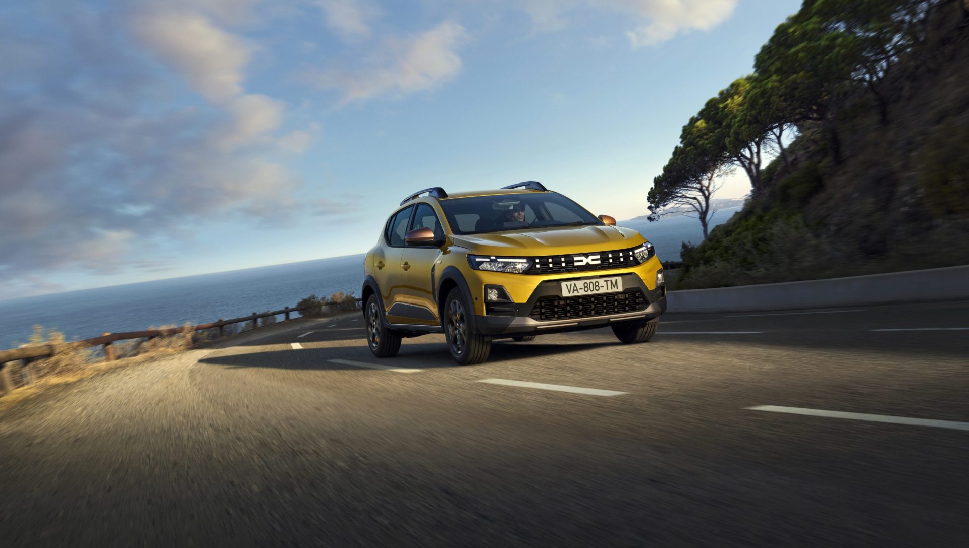 Dacia deschide comenzile pentru primul Sandero Stepway Hybrid. Cât costă cea mai puternică versiune a modelului