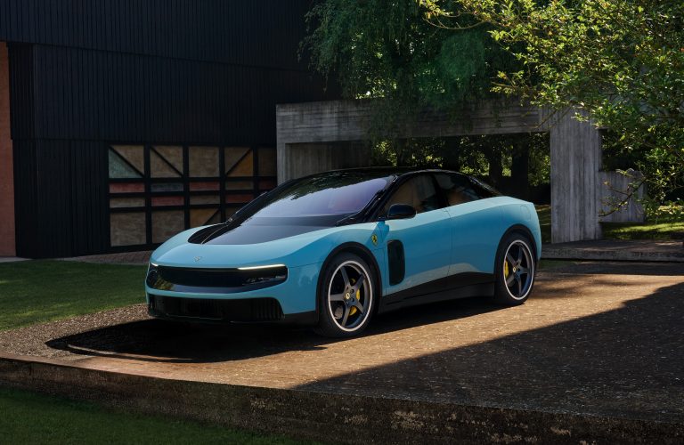 Ferrari Luce schimbă regulile jocului: primul Ferrari electric este un GT de 1050 CP cu cinci locuri și tehnologie desprinsă din motorsport