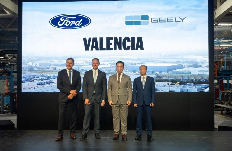 Ford și Geely își unesc forțele în Europa. Cele două companii vor produce împreună automobile în uzina din Valencia