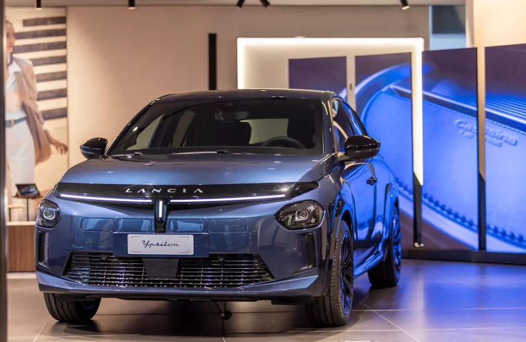 Noua Lancia Ypsilon (2024)