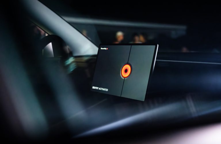 Producătorii auto continuă să întâmpine dificultăți în monetizarea sistemelor de asistență