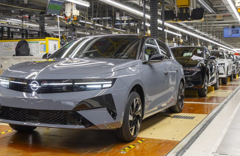 Viitoarea generație Opel Astra va fi produsă la Rüsselsheim. Stellantis investește peste 1 miliard de euro în Germania până în 2030