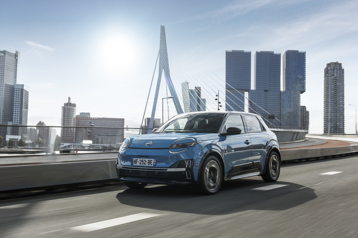 Nissan lansează noua Micra electrică