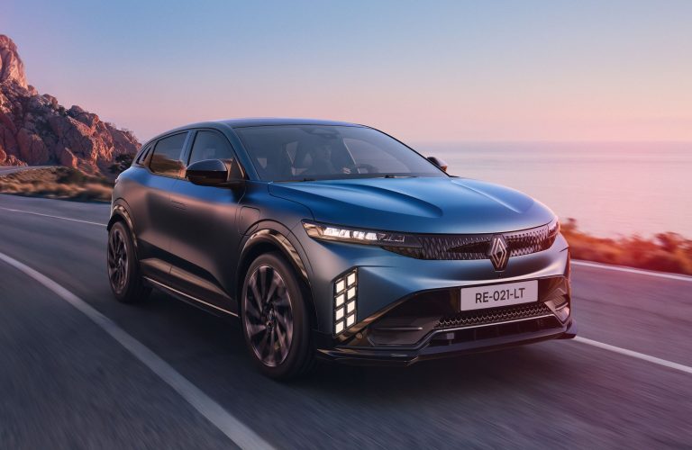 Renault reinventează Megane E‑Tech Electric: autonomie de 500 km și tehnologie de top