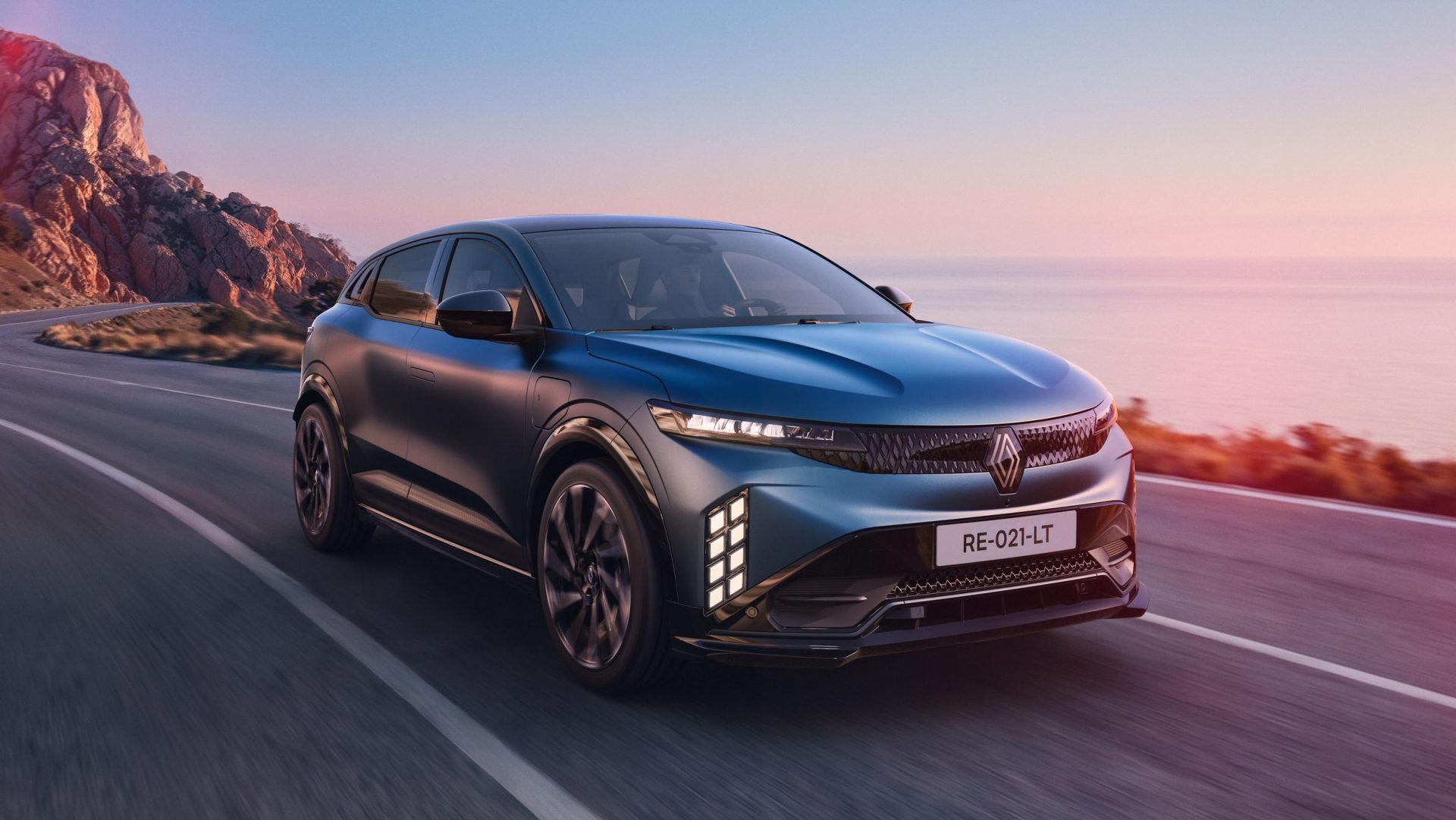 Renault reinventează Megane E‑Tech Electric: autonomie de 500 km și tehnologie de top
