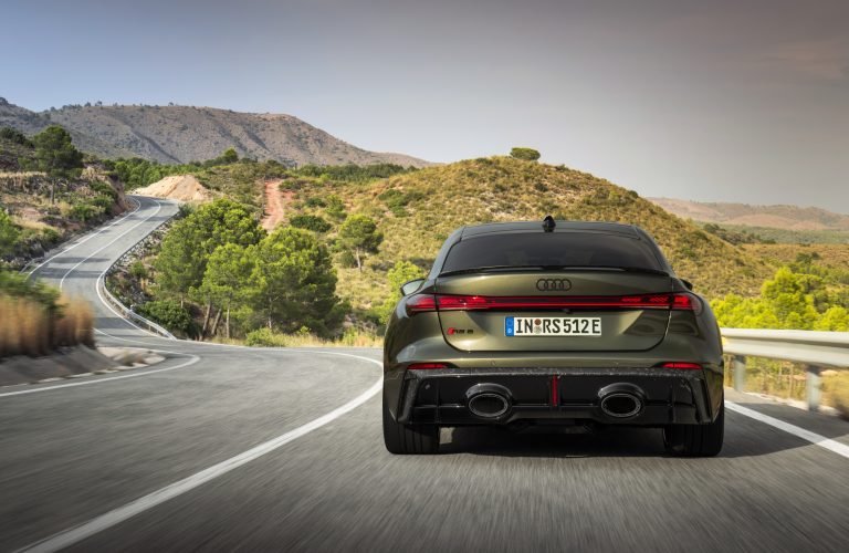 Noul Audi RS 5: performanță de top în versiune hibridă