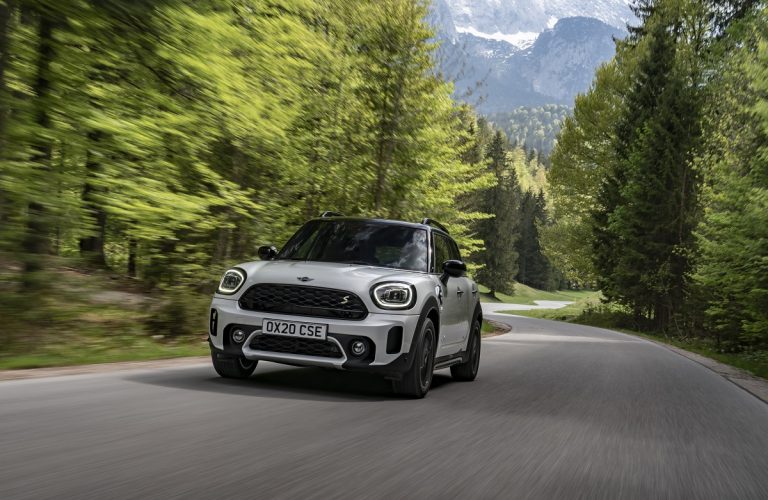 Noul MINI Countryman