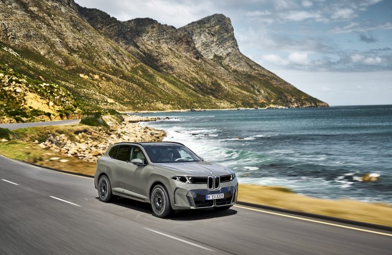 Noul BMW X5: cinci sisteme de propulsie și până la 845 km autonomie pentru versiunea electrică