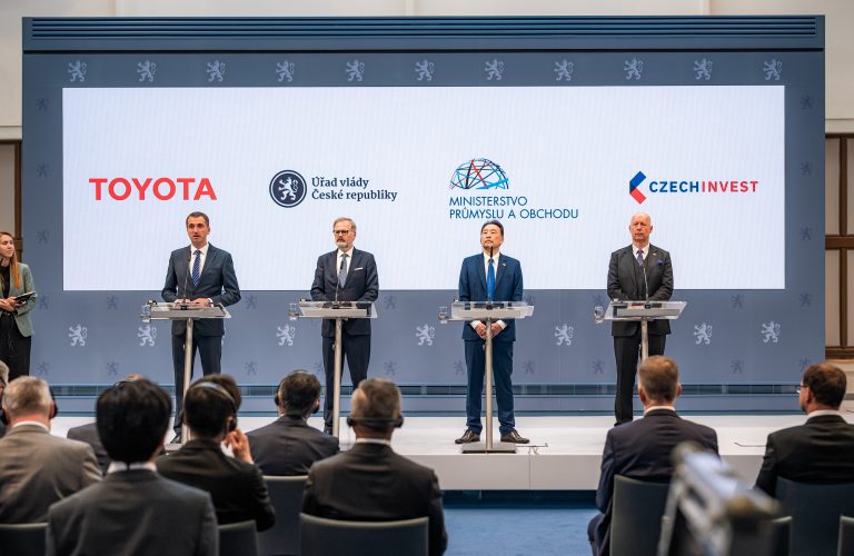 Toyota începe producția de electrice în Europa