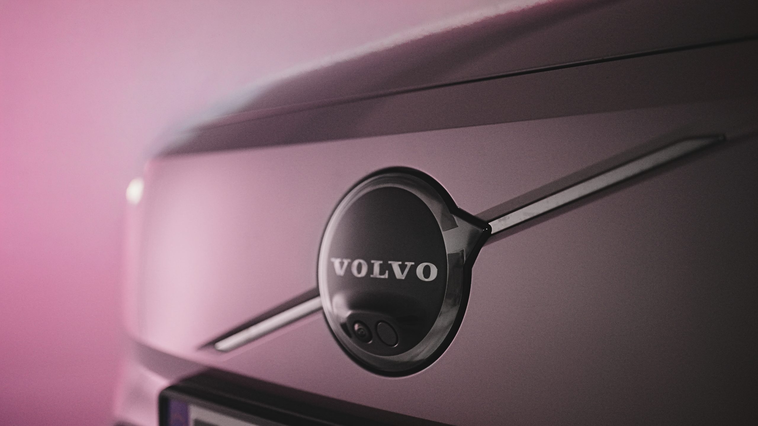 Invențiile Volvo care îți salvează viața zilnic și cum au evoluat ele pe noua berlină ES90