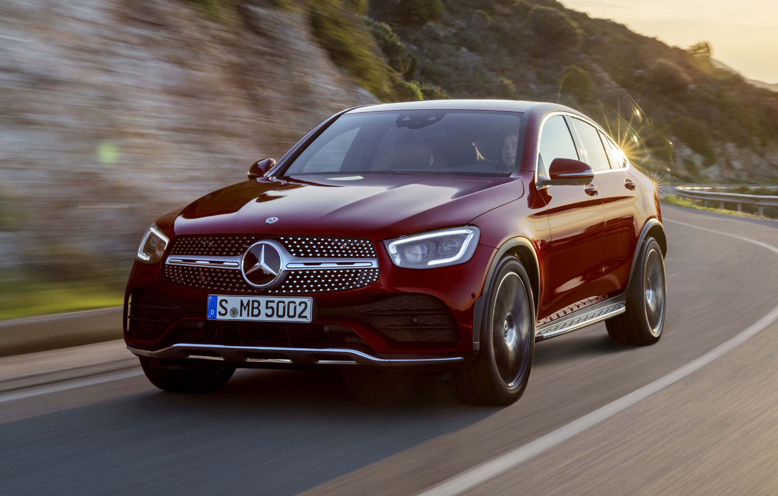 Mercedes-Benz GLC Coupe a primit un facelift