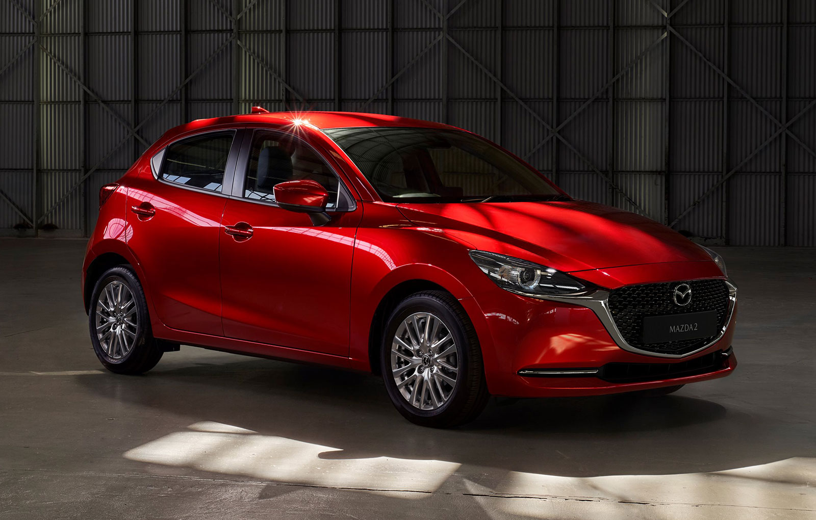 Primele detalii despre noua Mazda 2 Facelift
