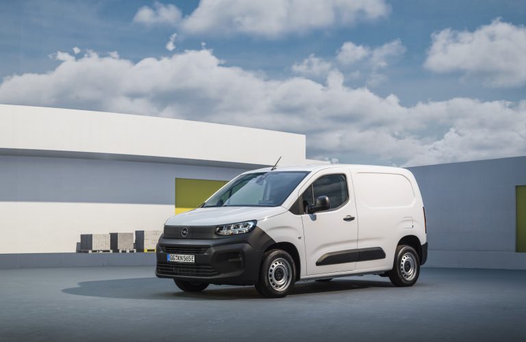 Opel Combo Start: noua utilitară accesibilă care pune accent pe flexibilitate și eficiență
