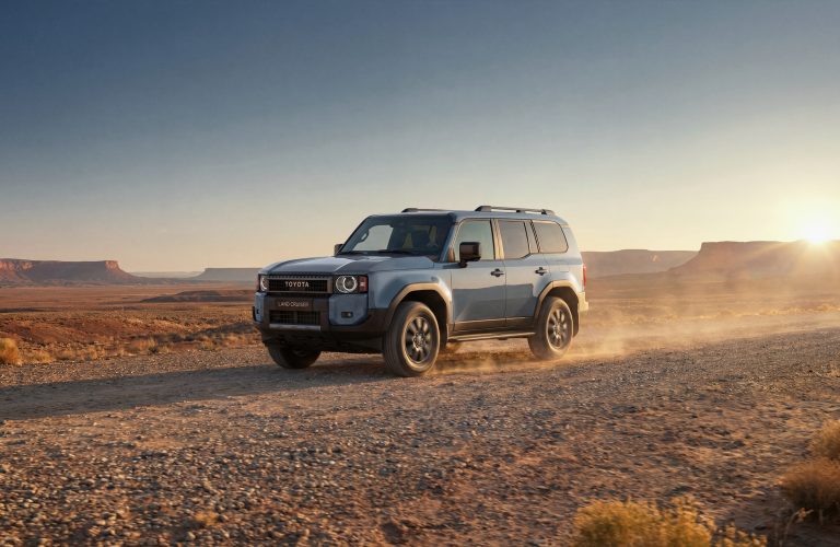 Toyota Land Cruiser 250 primește două versiuni noi, cu personalități complet diferite